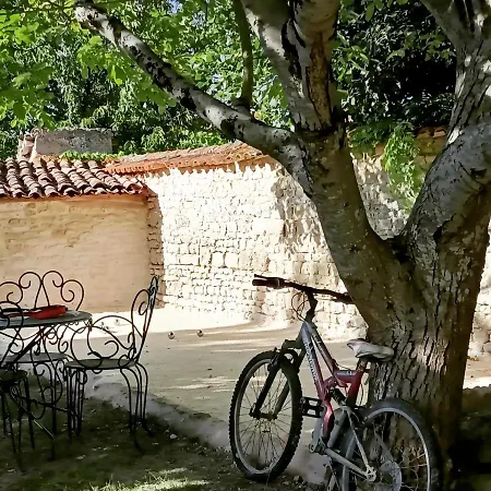 فندق مبيت وإفطار Gite 3 Etoiles Avec Spa, 2 Le Logis De Pearl