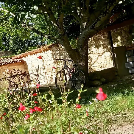 Bed & Breakfast Gite 3 Etoiles Avec Spa, 2 Le Logis De Pearl