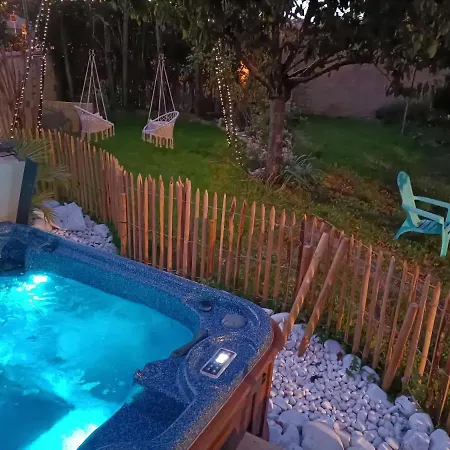 Gite 3 Etoiles Avec Spa, 2 Le Logis De Pearl 3*